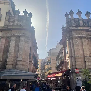 Una Finestra Sul Capo Palerme